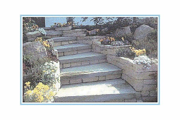 scala da giardino in pietra